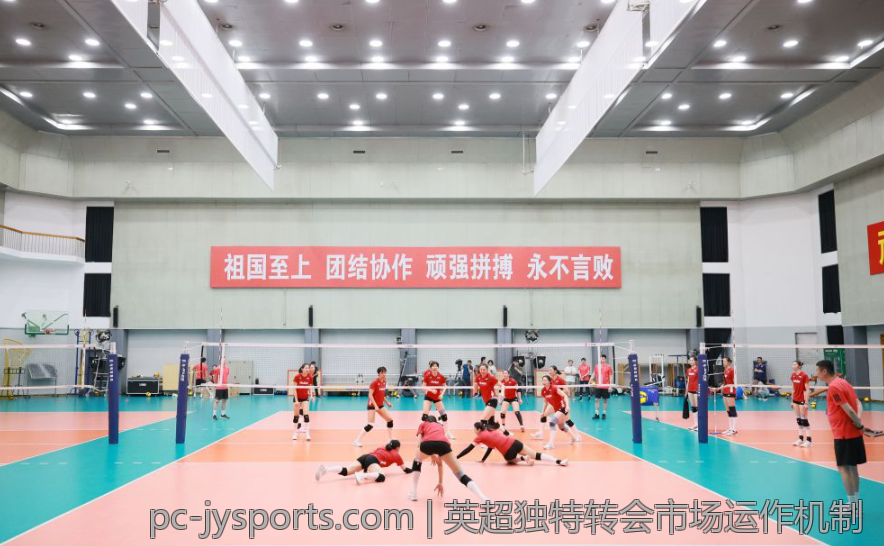 英超独特转会市场运作机制